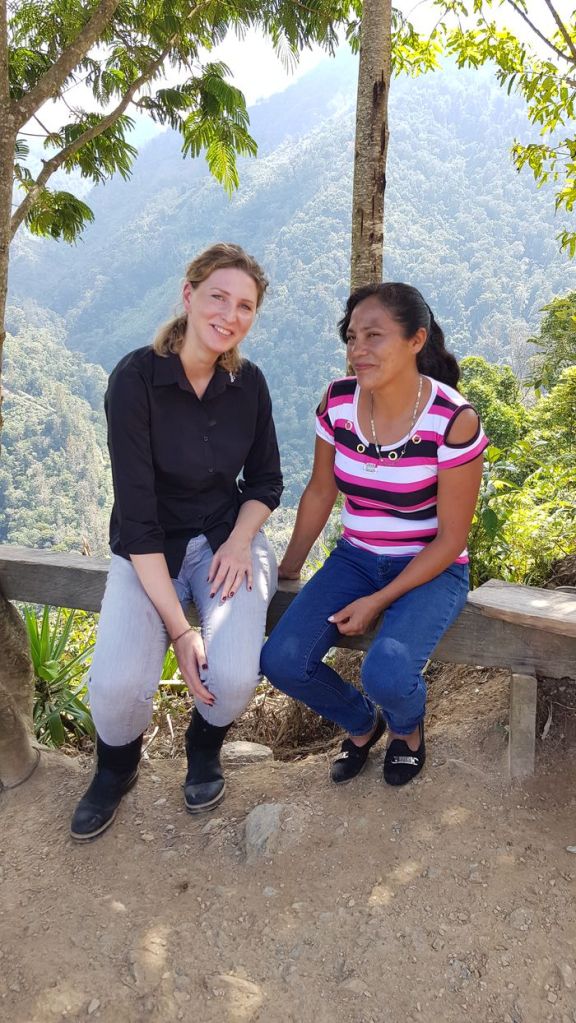 Katharina und Victoria von Dona Victoria Kaffee