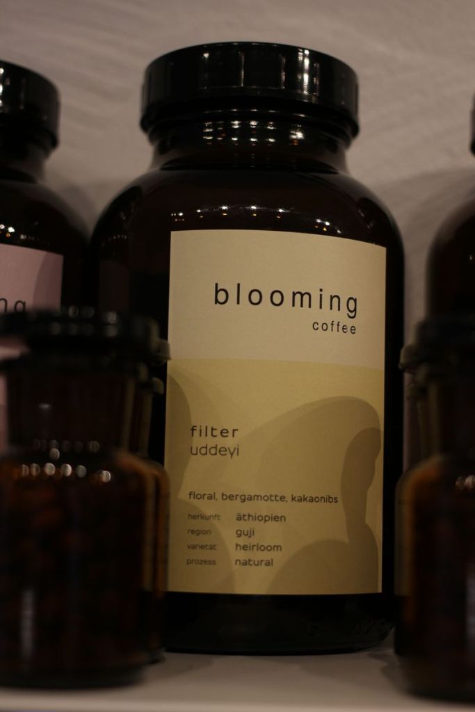 Blooming Coffee Filter Kaffee im Mehrwegglas